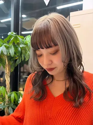 ミディアム カラー タカノ ノゾミのヘアスタイル