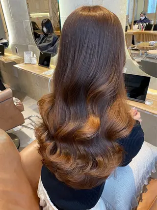 ロング 髪質改善/透明感カラ ー/みほのヘアスタイル