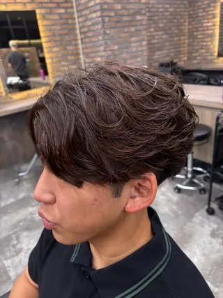 メンズ フェザーパーマ職人 🪽yutoのヘアスタイル