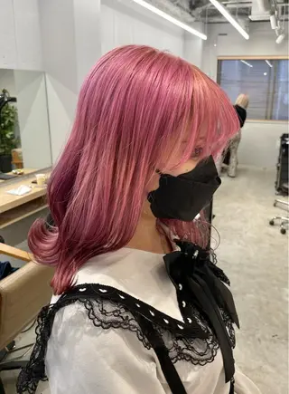 ミディアム SAEKI【ior 】北千住店ブリーチのヘアスタイル