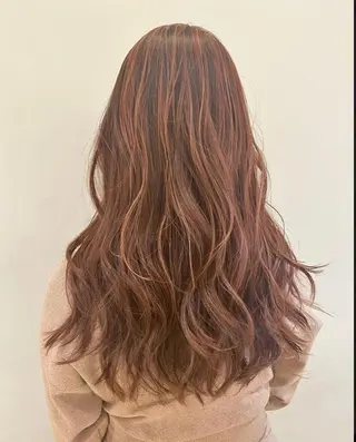 ロング カラー 【韓国艶カラー🎀】 添田 菜摘のヘアスタイル