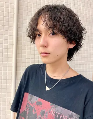 ミディアム パーマ メンズ 7Bridge所属・ハッシュカット 小西貫太のヘアスタイル