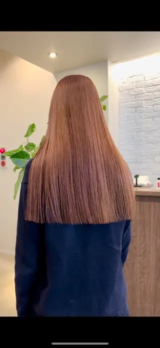 カラー 服部 沙弥佳のヘアスタイル