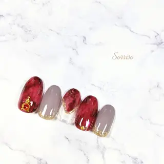 ネイル KOYAMA KIMIEのネイルデザイン