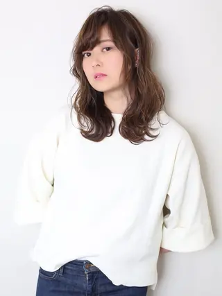 セミロング カラー ▷▷▷ chicoのマツエク・マツパデザイン
