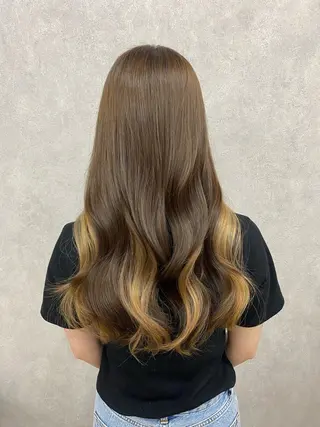 ロング 🩶西 雪乃/透明感 くすみカラー🫧のヘアスタイル