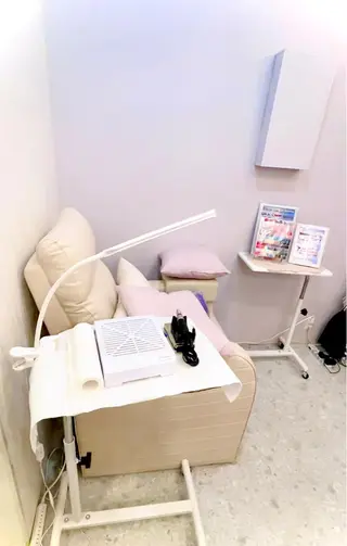 ネイル マツエク・マツパ アイブロウ ボガスティーズネイル 川崎店のネイルデザイン