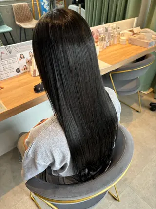 ロング カラー りあの🎀 /暖色カラー🍒のヘアスタイル