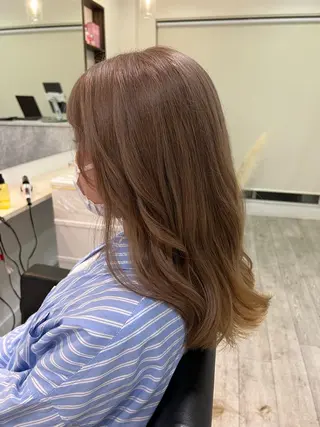 セミロング 🤍美髪×艶カラー RYOKO🤍のヘアスタイル