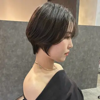 ショート レイヤー 東実桜のヘアスタイル