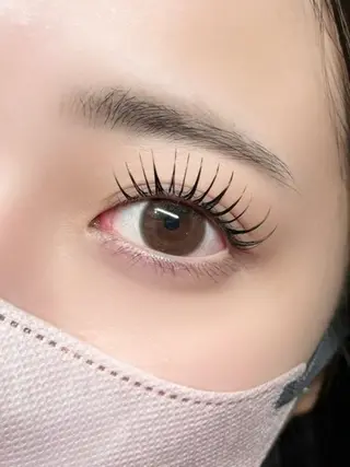 マツエク・マツパ 心斎橋美眉🖤 束間マツエクKisaのマツエク・マツパデザイン