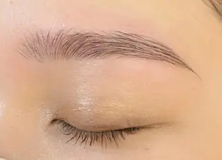 アイブロウ BRISE erikaのエステ・リラクイメージ