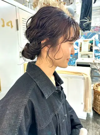 セミロング パーマ LOMARLIE JURIAのヘアスタイル