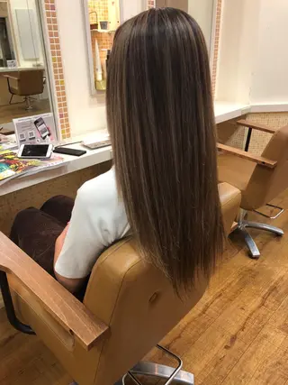 ロング カラー omocha hair salon所属・大嶋 伸吾のヘアスタイル