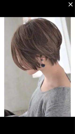 ショート せこぐち まいのヘアスタイル