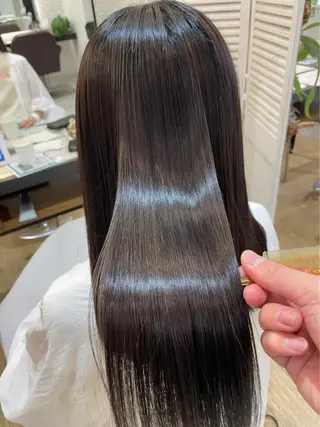 ロング 縮毛矯正 髪質改善　鈴木のヘアスタイル