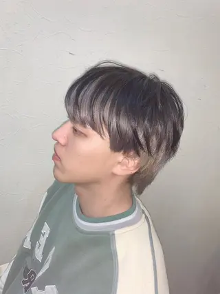 カラー メンズ [渋谷ブリーチ] 玲弥のヘアスタイル