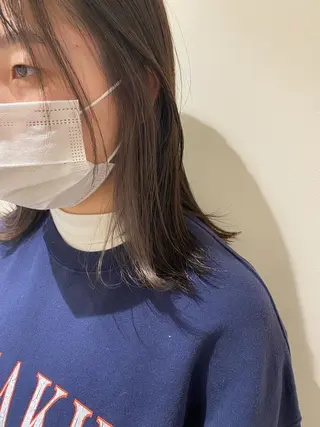 ミディアム カラー 細めハイライト🩶 ボブ/レイヤーカットのヘアスタイル