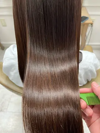 セミロング カラー 中村 由布紀のヘアスタイル