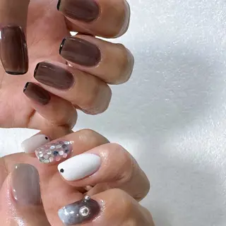 ネイル pointillé .ayaのネイルデザイン