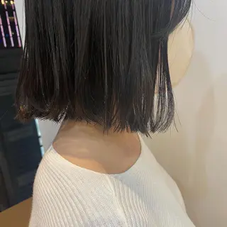 ショート カラー あやめ【顔まわり/レ イヤー/柔らかカラ】のヘアスタイル