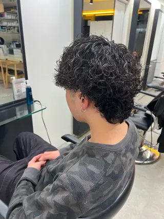 パーマ メンズ fifth神宮前 HIN★T★のヘアスタイル