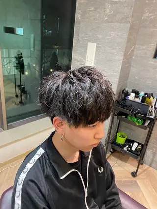 メンズ メンズ特化/フェザー /パーマ/伊勢元のヘアスタイル