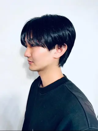 ショート メンズ MEN’S BEAUTY CAFÉ × Vingt-cinq所属・オンリーケア バイヴァンサンクの眉毛・アイブロウイメージ