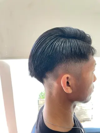 ショート メンズ SHINYA シンヤヘアーズのヘアスタイル