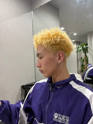 カラー メンズ 中野 静莉のヘアスタイル