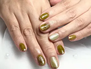 ネイル MEest Beauty Studio所属・Junn Nailのネイルデザイン