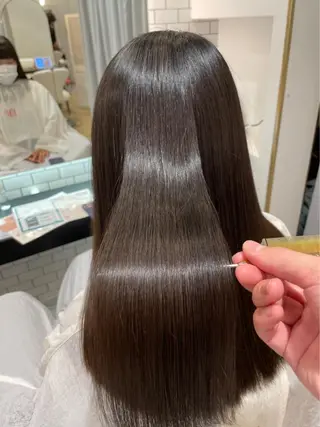 ロング 縮毛矯正 髪質改善　鈴木のヘアスタイル