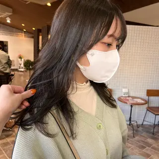 ロング カラー 中村 友香のヘアスタイル
