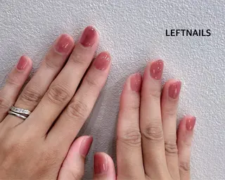 ネイル LEFTNAILS フィルインニュアンスのネイルデザイン