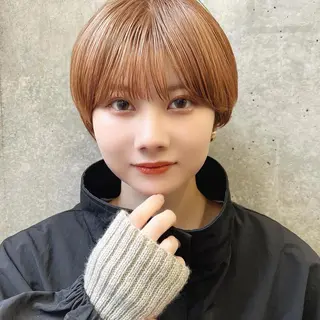 ショート カラー 🎧パーソナルケア/ 透明感カラー/ミユのヘアスタイル