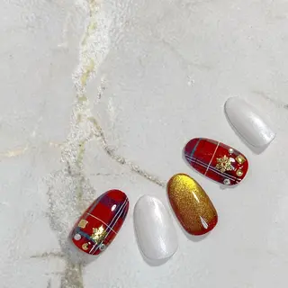 ネイル alma nailsのネイルデザイン