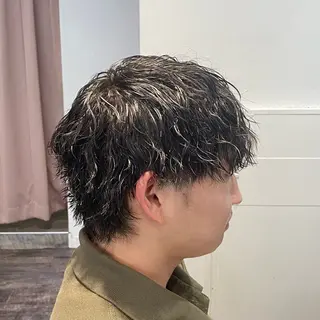 ショート パーマ メンズ 江﨑 翔のヘアスタイル