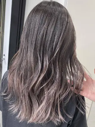 カラー ロング ✴️Siesta✴️ 透明感ヘアカラーのヘアスタイル