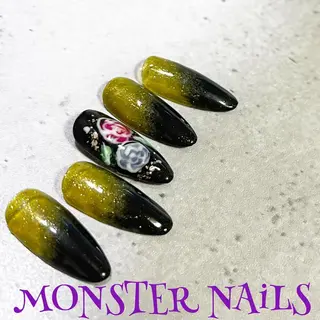 ネイル MONSTER NAiLSのネイルデザイン