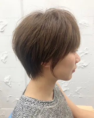 ショート カラー Cloud zero所属・🌻秋山 夏樹🌻のヘアスタイル