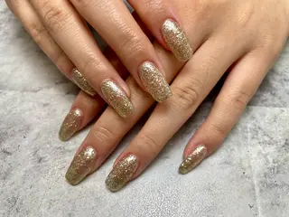 ネイル NailDay所属・Hayashi .のネイルデザイン
