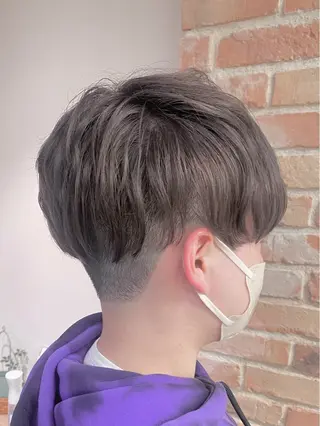 ショート カラー メンズ 古川 琴美のヘアスタイル