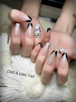 ネイル Yakko pas á pasのネイルデザイン