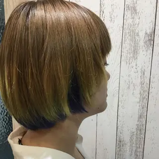 ショート カラー embrace エンブレイスのヘアスタイル