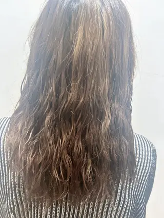 パーマ GLanz SHUのヘアスタイル