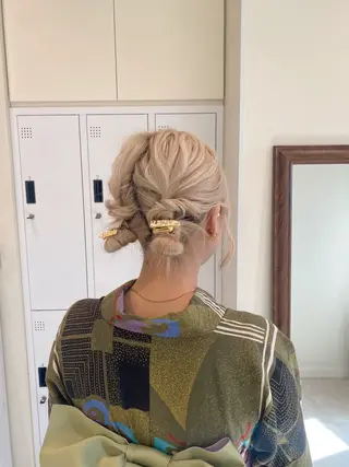 ロング ヘアアレンジ 暖色カラー /ヘアアレンジ/花鈴のヘアスタイル