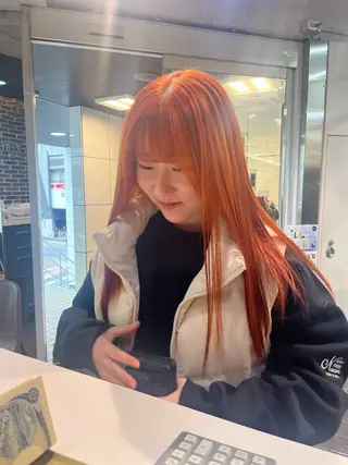 ロング ボブ/暖色カラー コウボヒカルのヘアスタイル