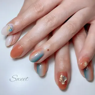 ネイル sweet 仲野陽子のネイルデザイン