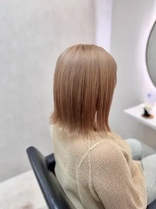 ミディアム カラー レイヤーカット 韓国🇰🇷EMIのヘアスタイル