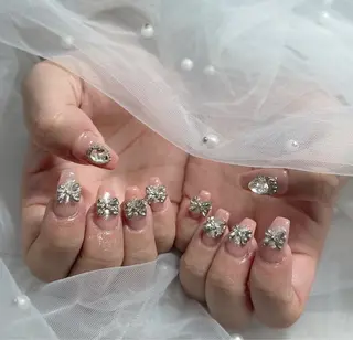 ネイル LAVISH nanamiのネイルデザイン